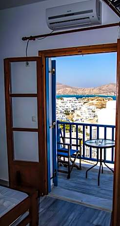 Studio with Sea View (2 Adults)