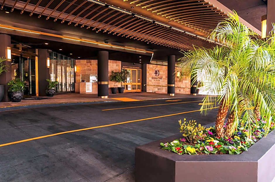 DoubleTree By Hilton Los Angeles Downtown