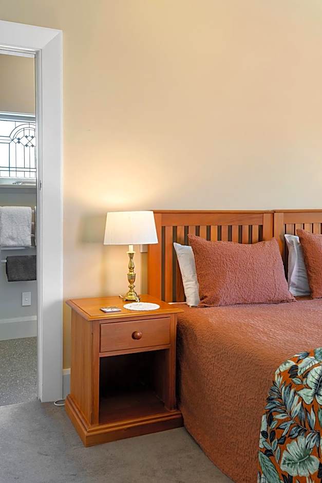 Homelea Bed and Breakfast