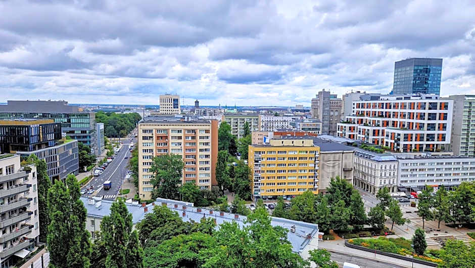 K22 Grzybowska Pokoje Centrum