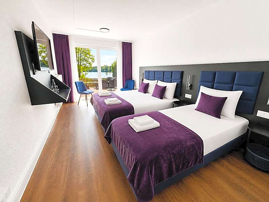 Photo 1 of 5 of Triple Room