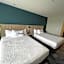 Home Inn & Suites Regina Airport