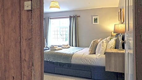 Magnolia Cottage