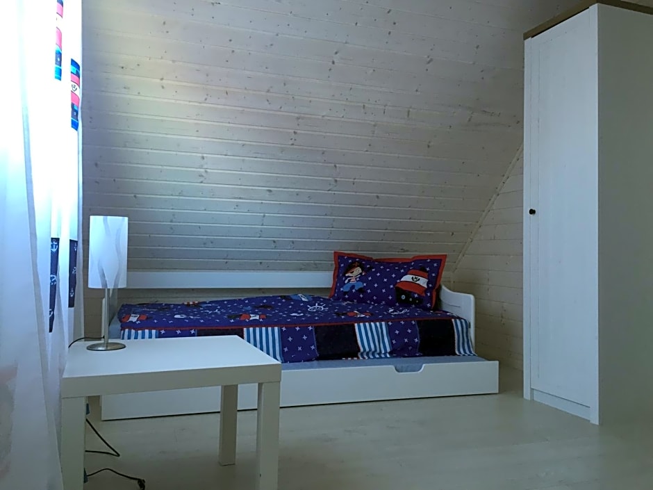 Domki Kapitańskie z prywatnym polem do gry w Mini Golf