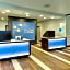 Holiday Inn Express & Suites Cheektowaga North East By IHG