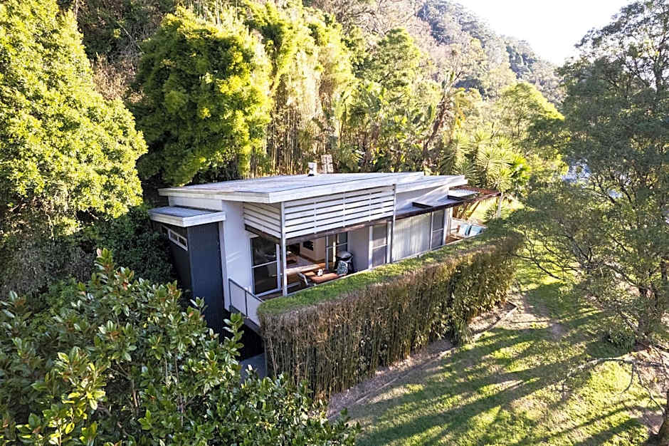 The Drawing Rooms of Berry