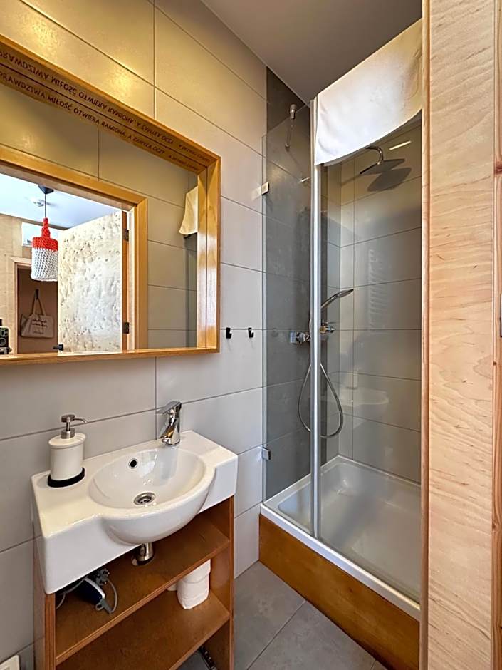 Apartamenty Szuflandia z sauną, jacuzzi, przy stoku narciarskim