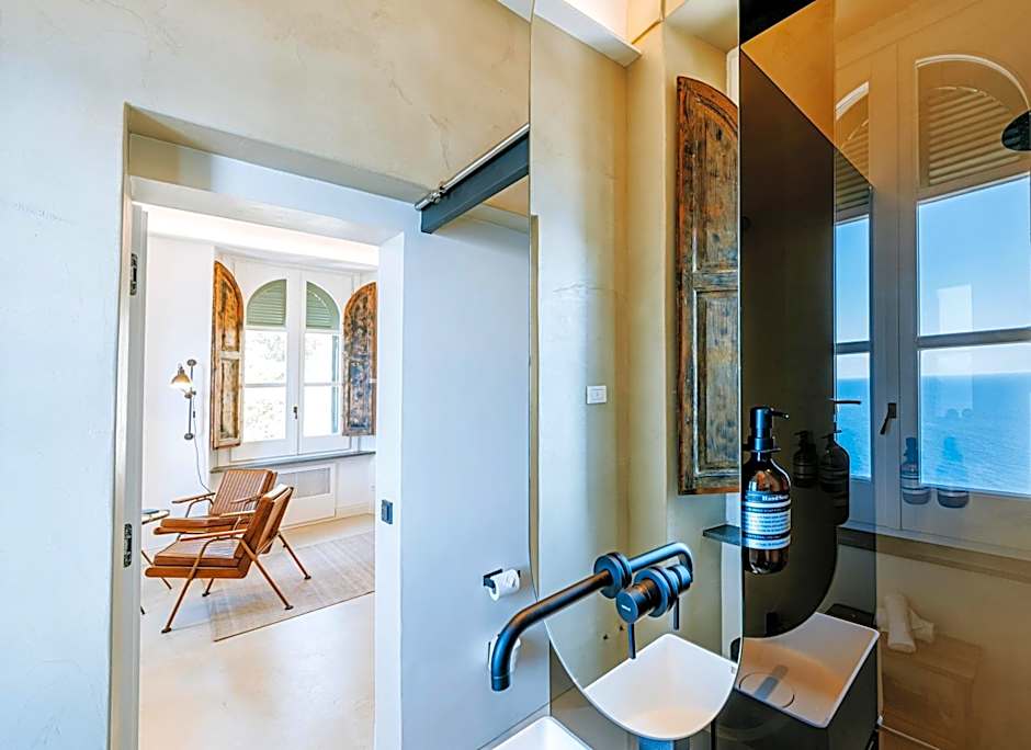 Faro Punta Imperatore