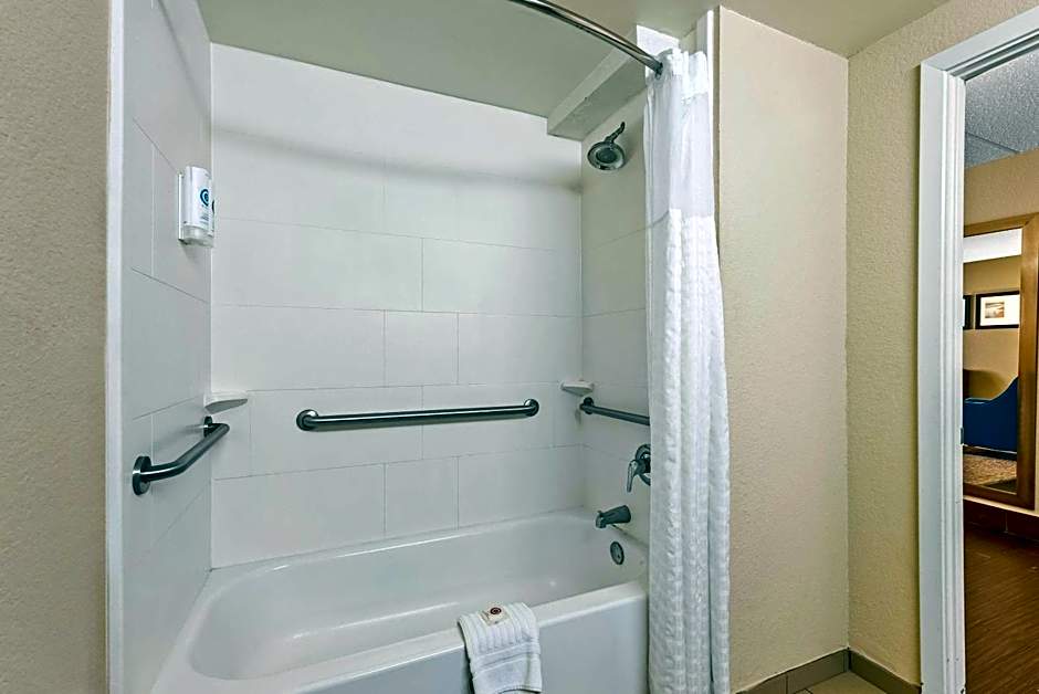 Comfort Inn & Suites Panama City - St Andrew