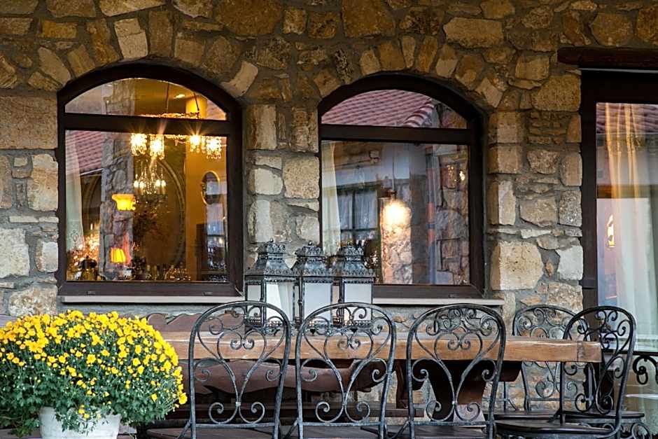 Atrion Highland Hotel