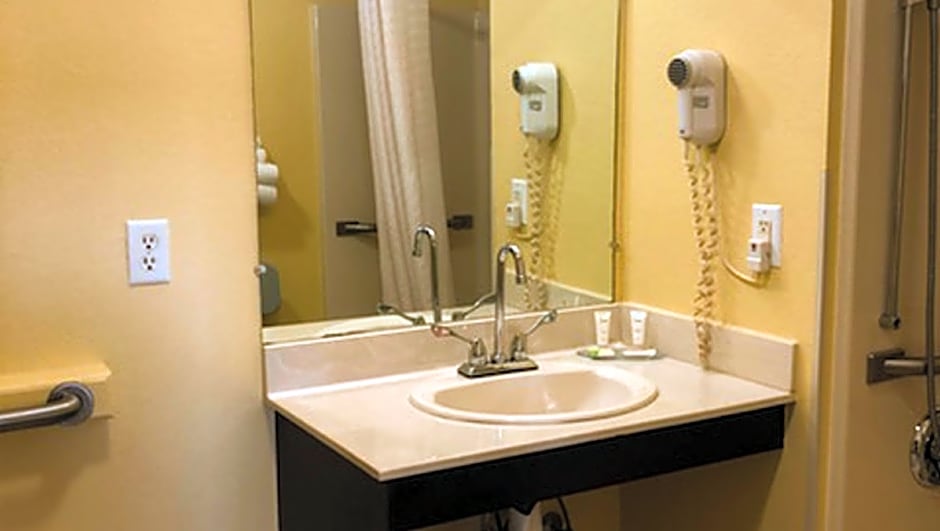 Western Motel Fitzgerald