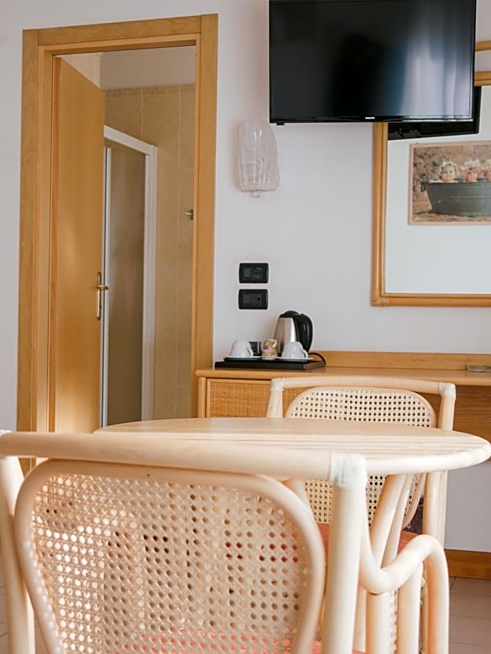 Hotel Bristol