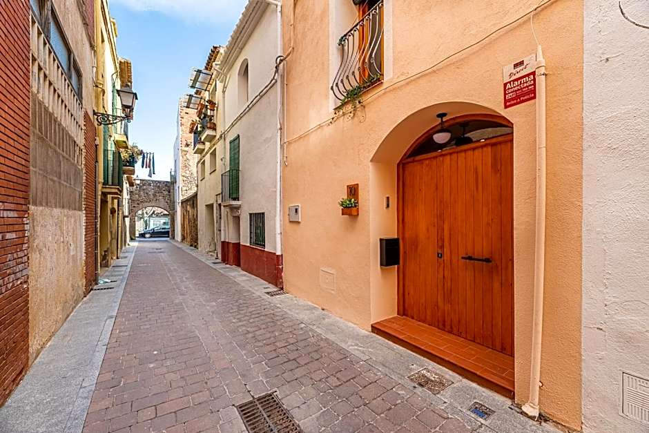 Vestal Suites Domo Adults Only