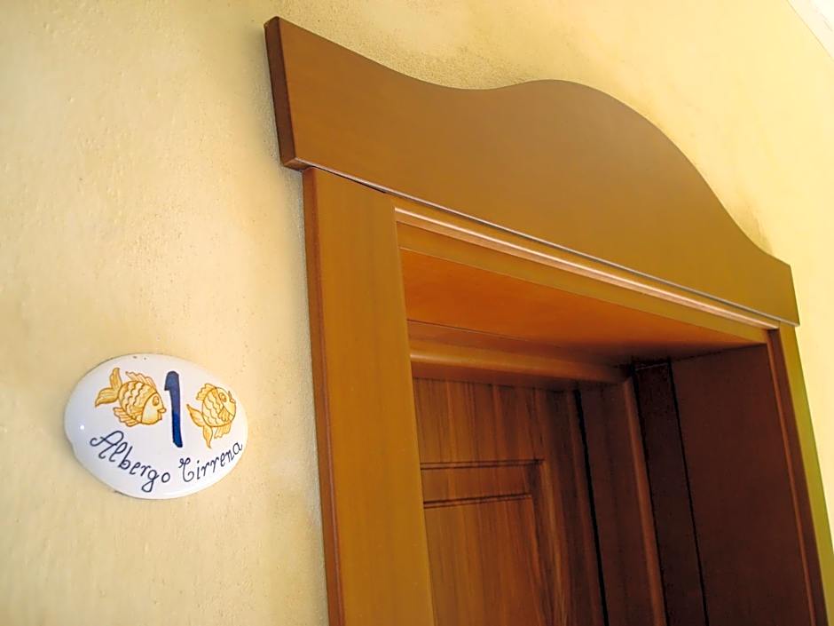 Hotel Tirrena Bike & Country Hotel