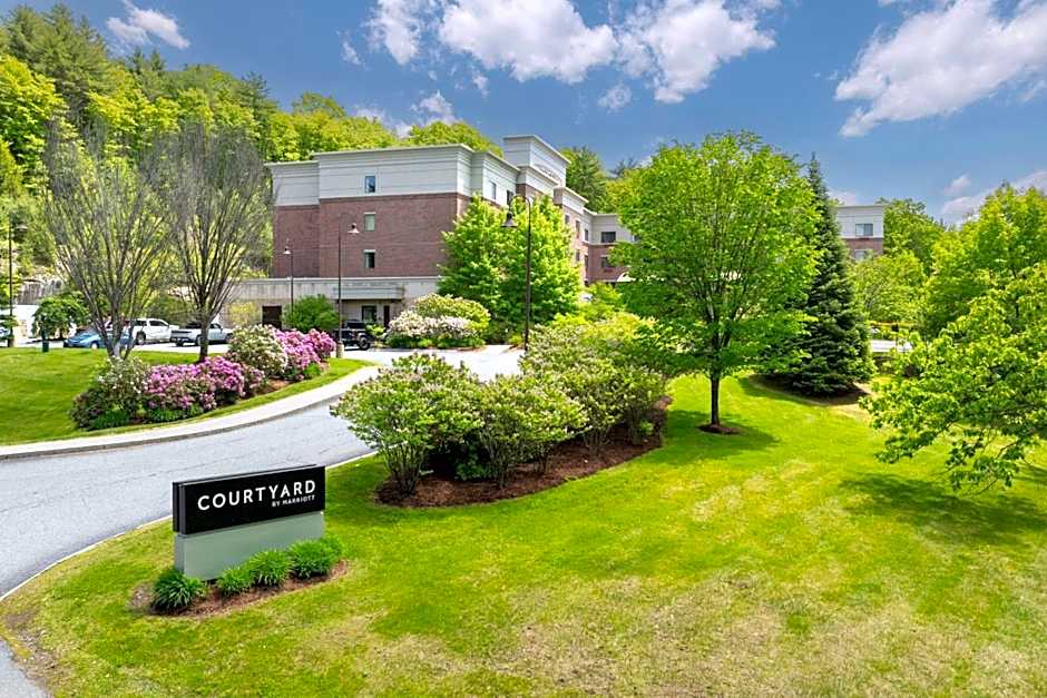Courtyard by Marriott Hanover Lebanon
