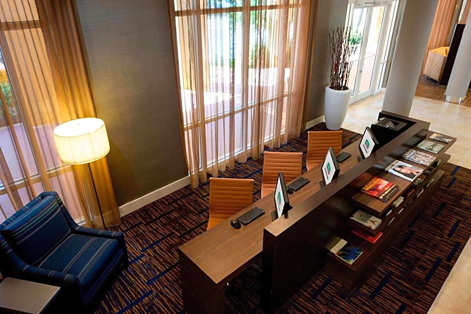 Courtyard by Marriott Miami Dadeland