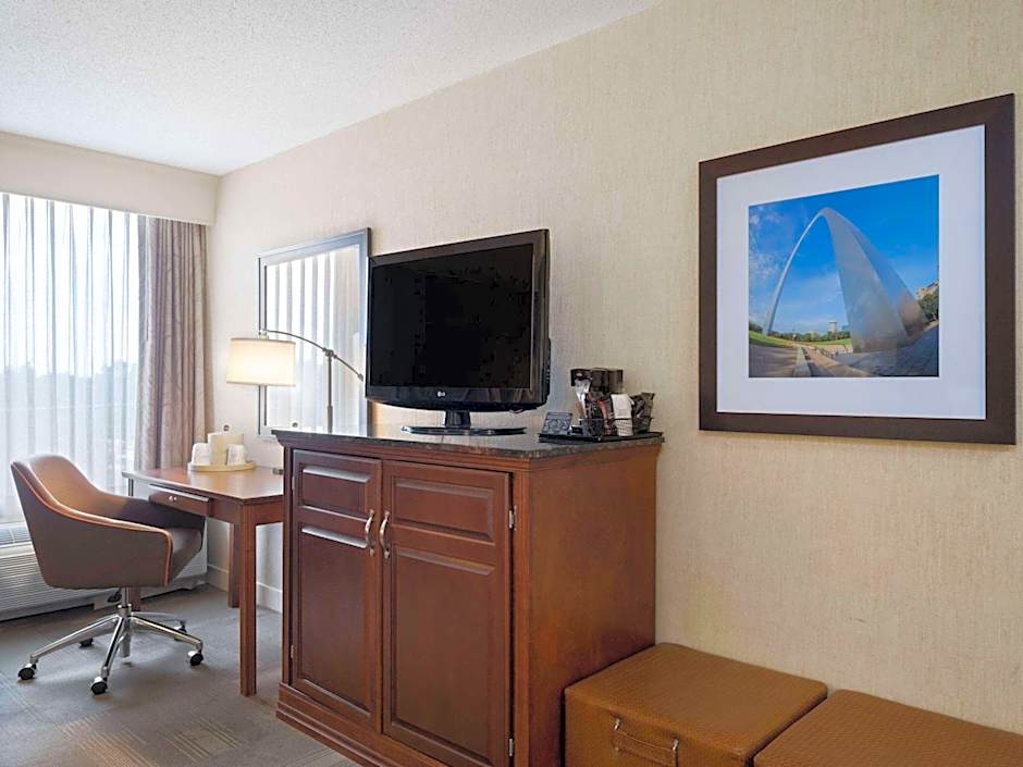 Wingate by Wyndham St Louis Airport