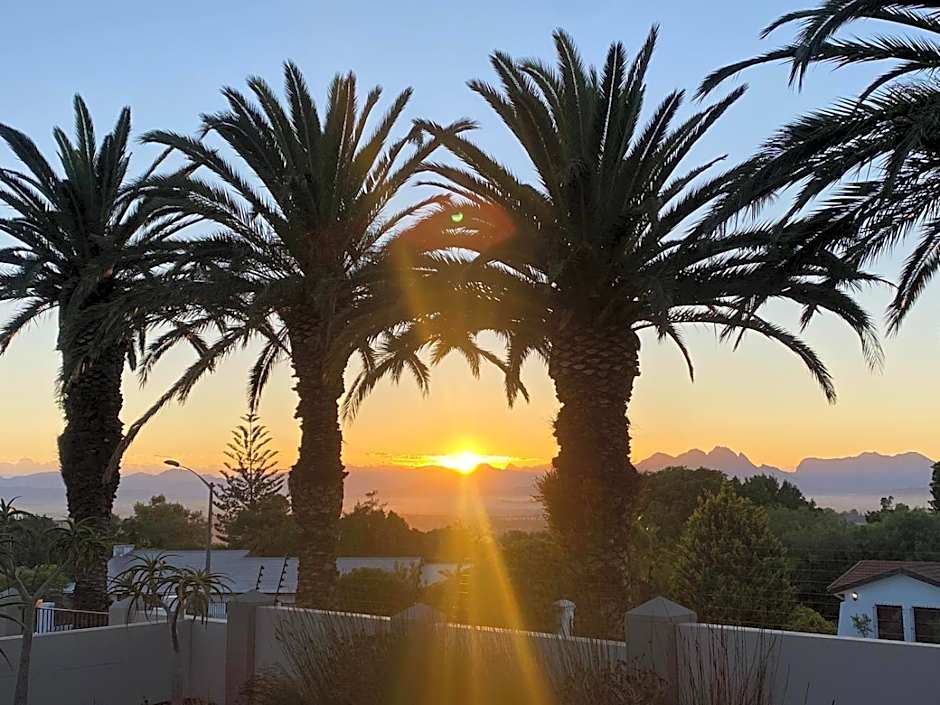 Four Palms Accommodation