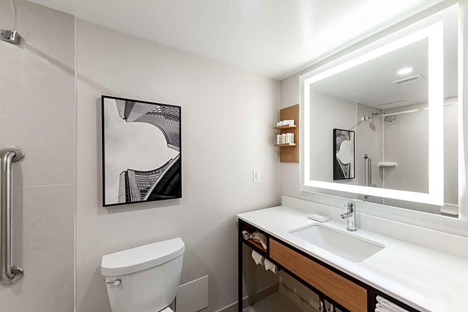 Hilton Garden Inn Toronto Airport