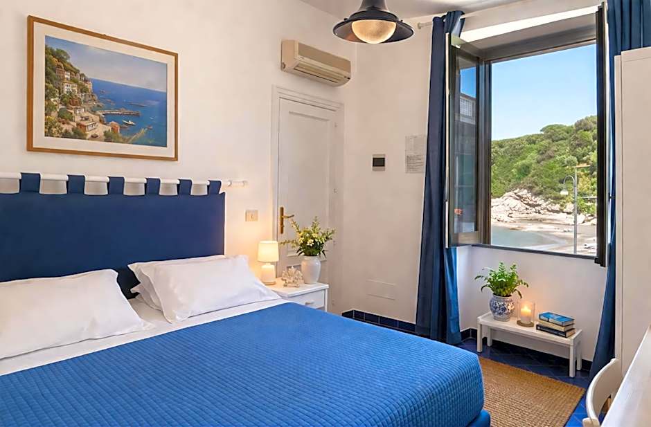 Hotel Baia Di Puolo