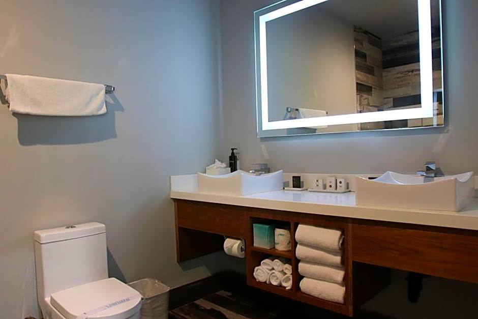 BLVD Hotel and Studios Universal-Hollywood, an Ascend Collection Hotel