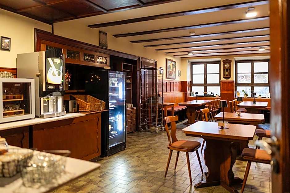 Gasthof zum goldenen Schiff - Lehmzimmer Sand