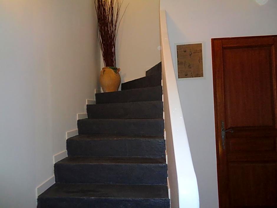 Clos des Lavandes - Chambres et Suites de charme climatisées-Luberon