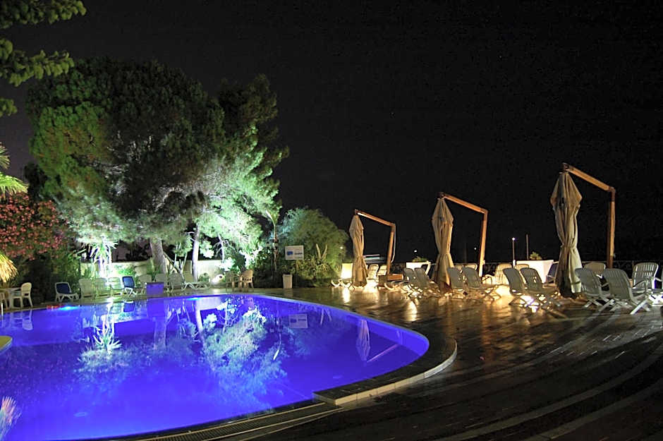 Hotel Giardino Sul Mare