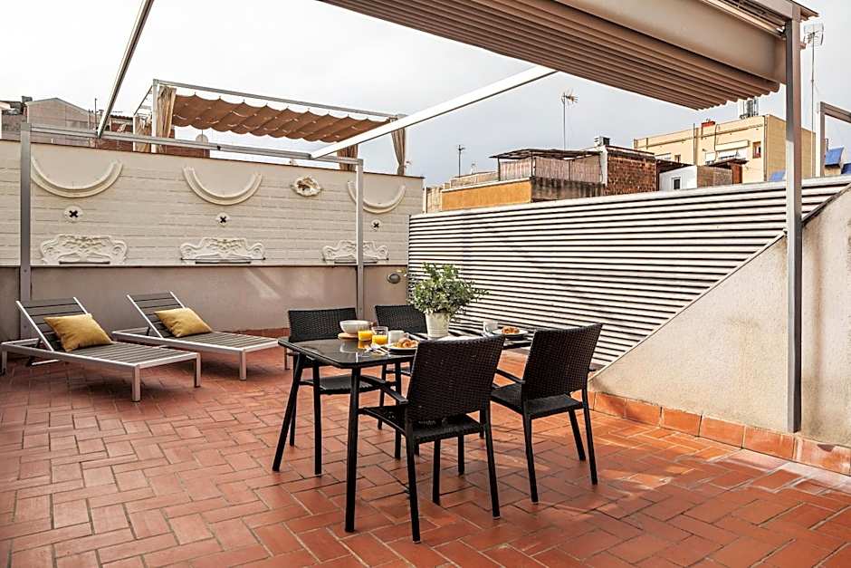 Feelathome Poblenou Beach Apartments