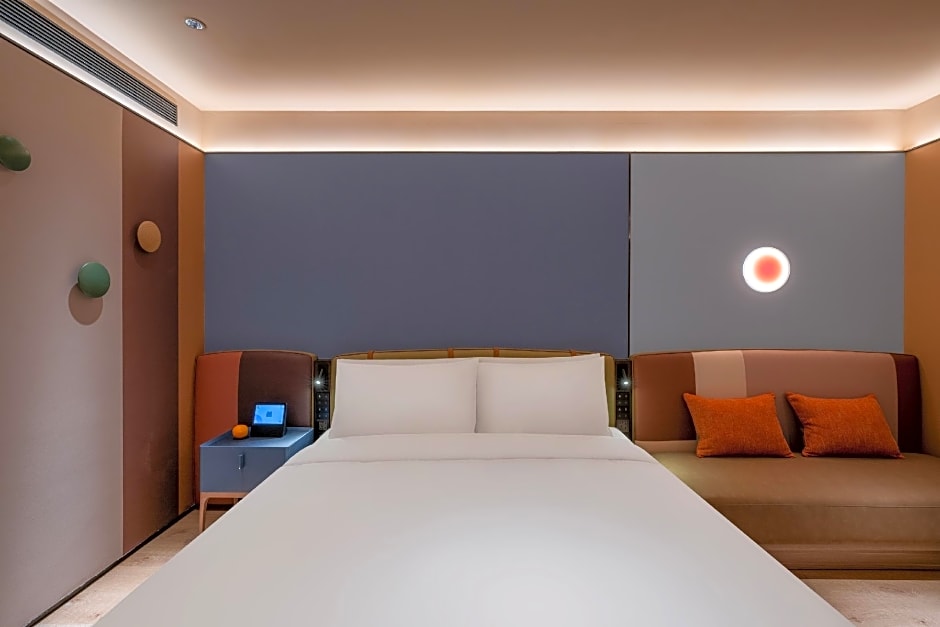 Orange Hotel Changde Railway Station Happy Town