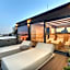 BOUTIQUE HOTEL11 with rooftop SPA