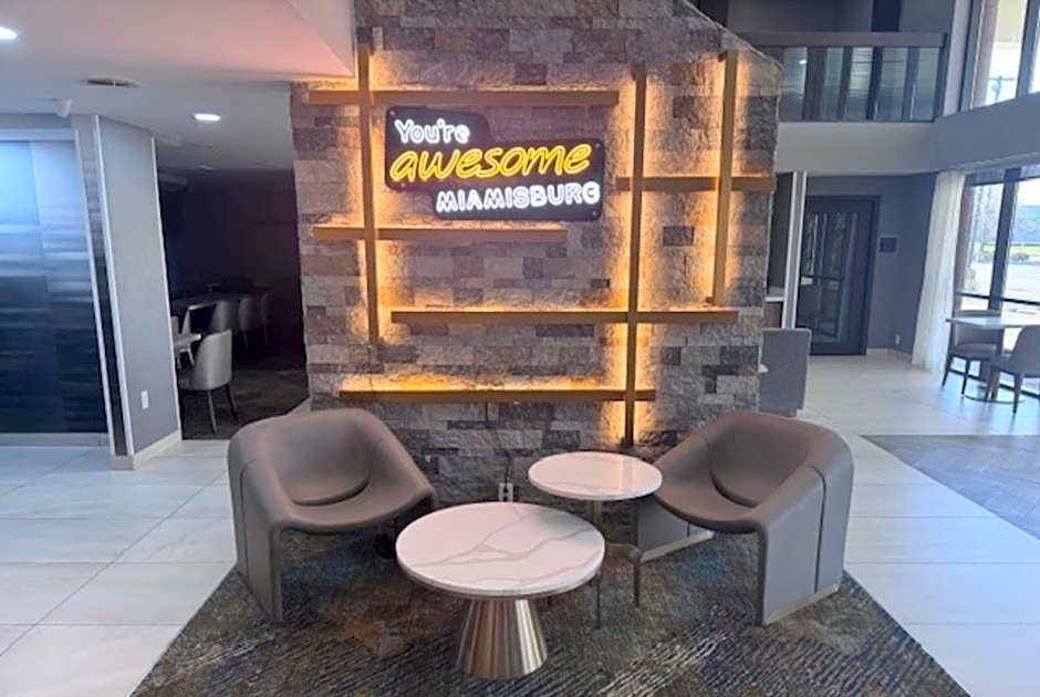 La Quinta Inn & Suites by Wyndham Miamisburg Dayton South
