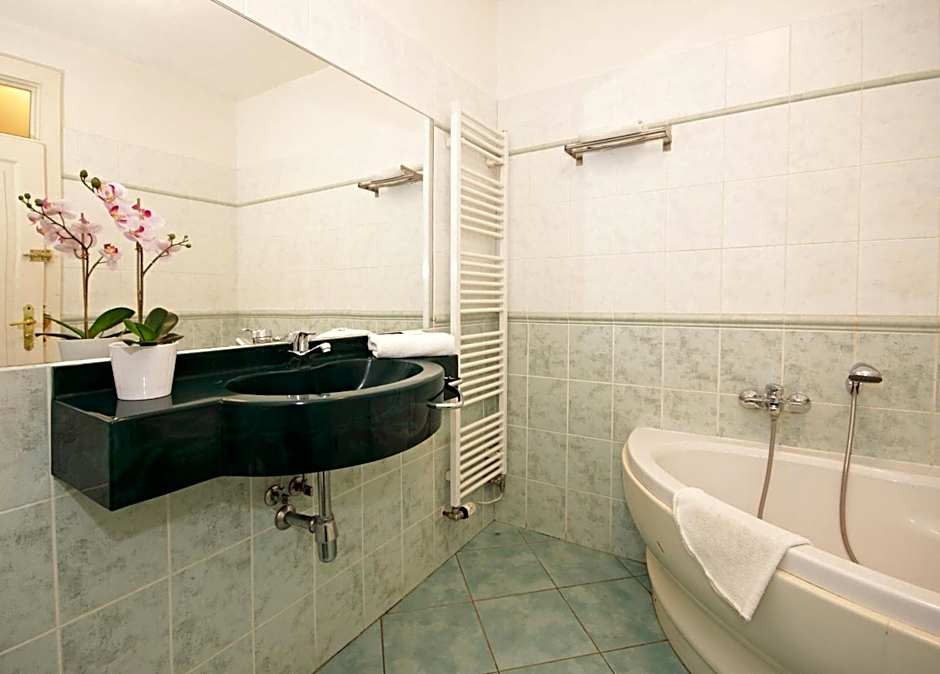 Prague Central Residence