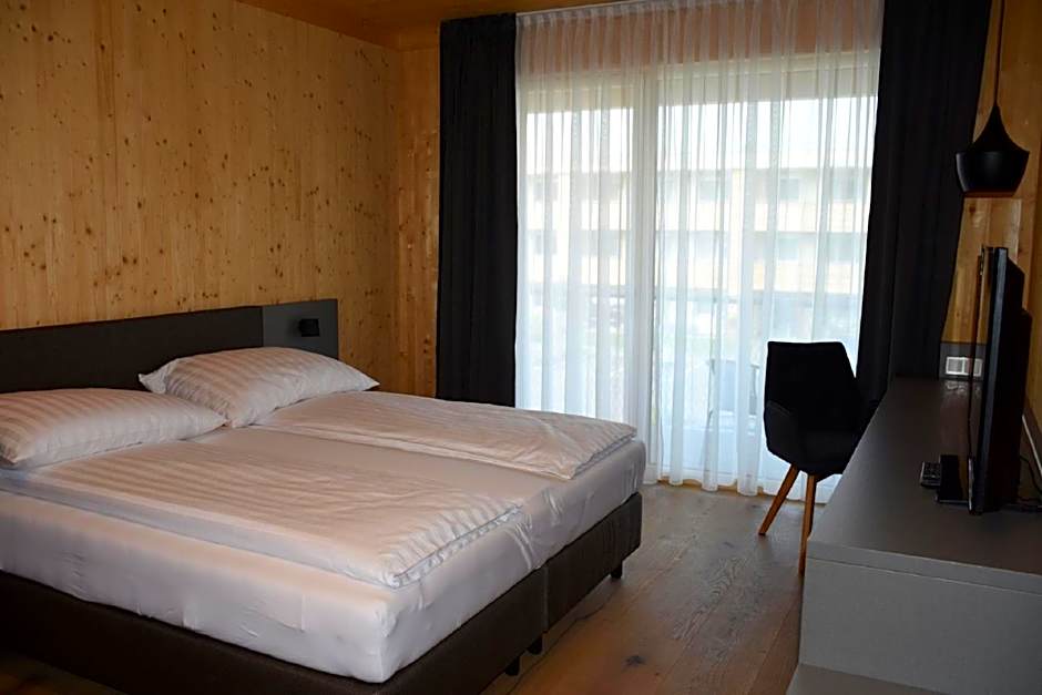 GästeHAUS & HOFküche Öllerer