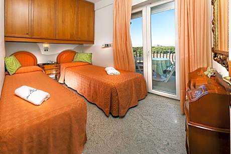 Small Single Room