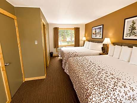Small Double Room - Non Pet Friendly