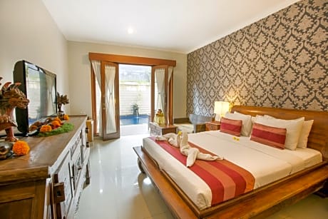 Standard Room with Pool View