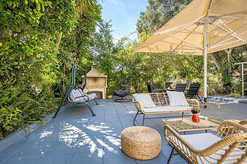 Almyra Living - Adults Only