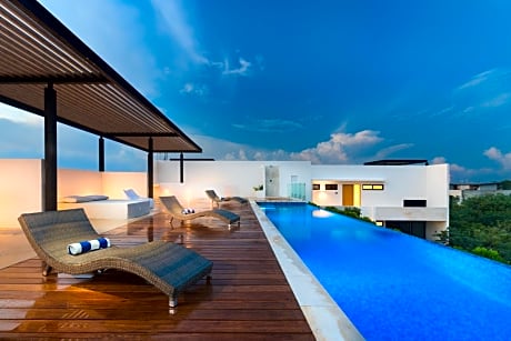 Infinity Suites