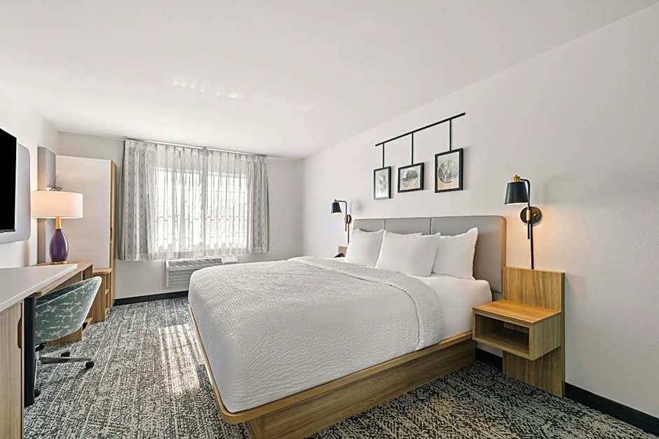 Sleep Inn & Suites Verona - Madison Southwest