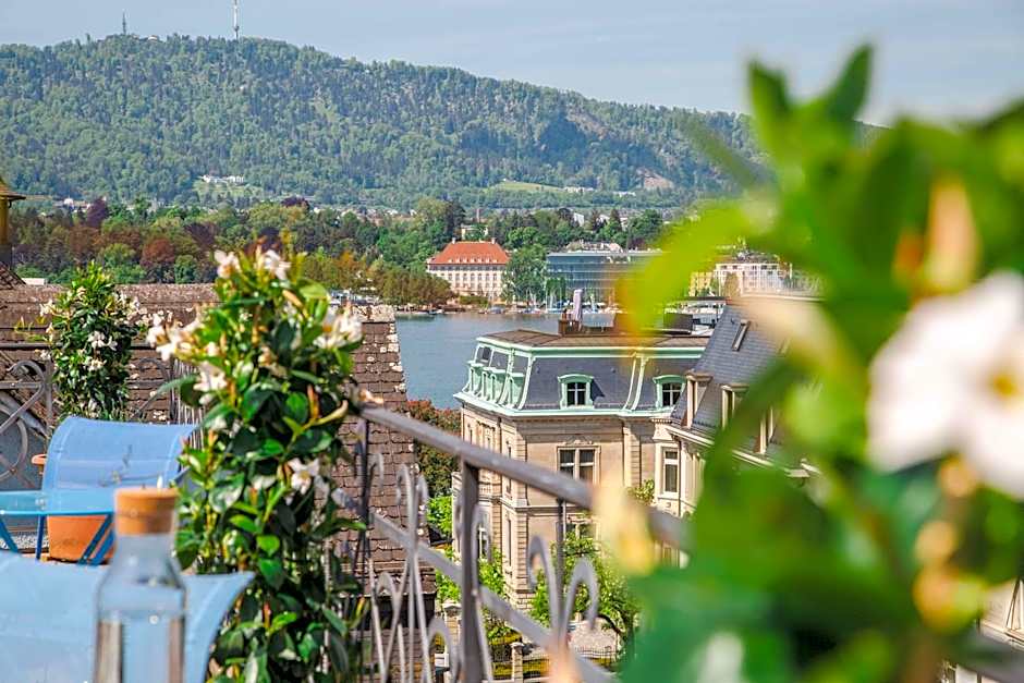 Alma Hotel - Boutique hideaway by the lake with rooftop and ladies-only wellness