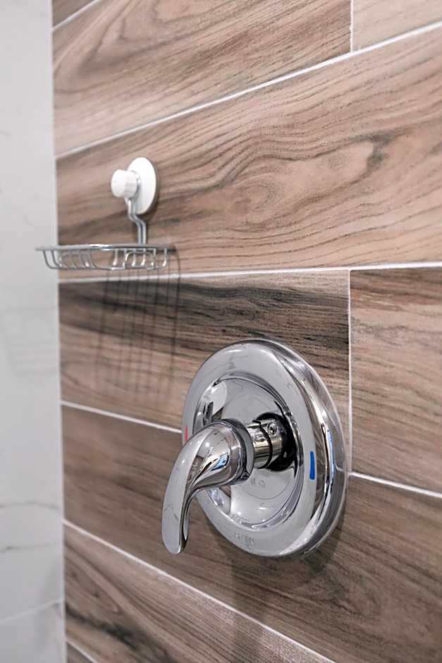 Best Western Plus Montreal East