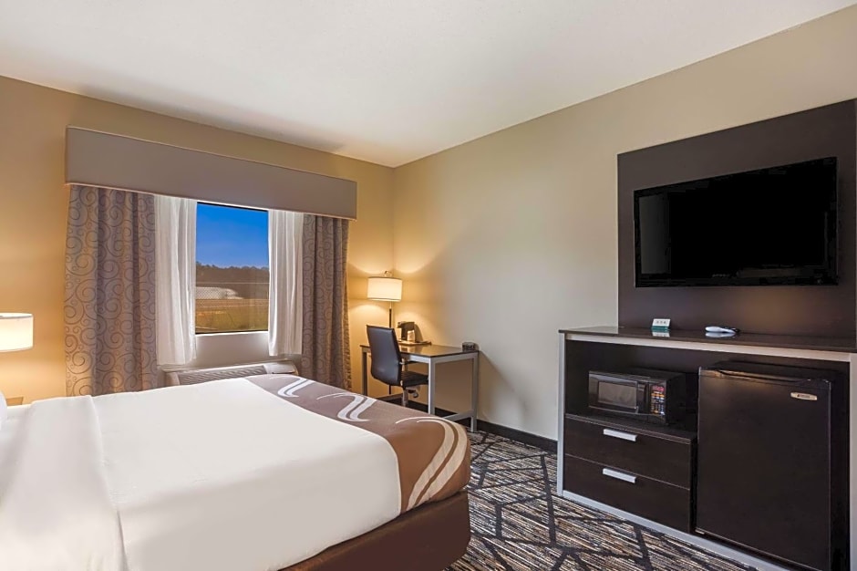 Quality Inn & Suites Pearl-Jackson