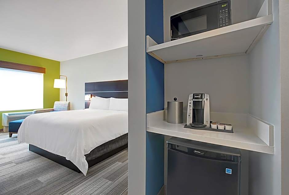 Holiday Inn Express Milwaukee Downtown By IHG