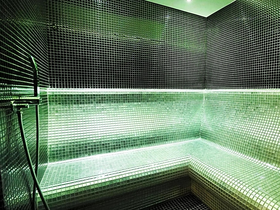 TRYP by Wyndham Istanbul Basin Ekspres