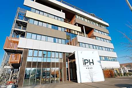 NEW IPOINT HOTEL