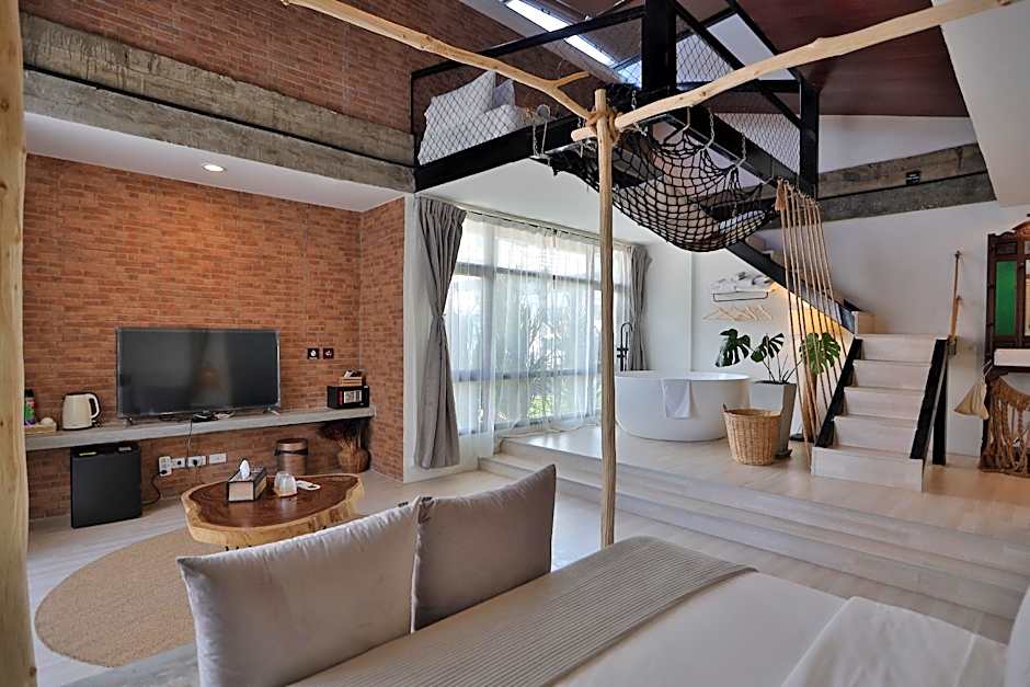 YOLO Bangkok Boutique Hotel