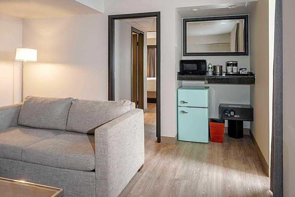 Wyndham Fort Smith City Center