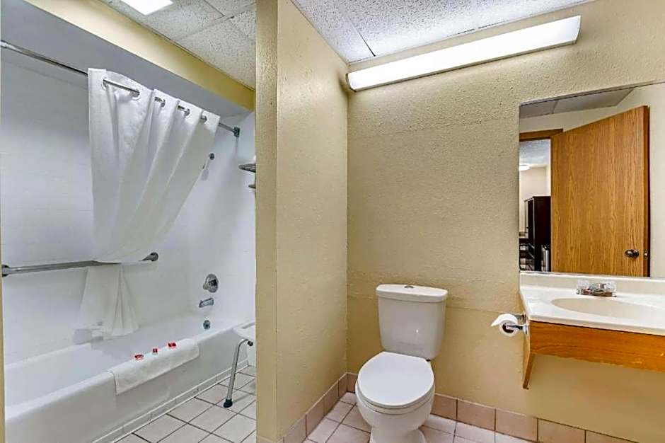 Econo Lodge Urbandale