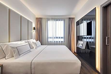 Junior Suite The Level